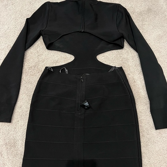 Herve Leger Open Back Mini Dress sz large - Picture 2 of 3
